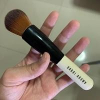 ราคา bobbi brown full coverage face brush (7917141546)