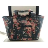 ราคา กระเป๋า Cath Kidston ของแท้ 100% (5453069664)