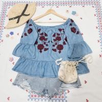 ราคา เสื้องานปักผ้ายีนส์นิ่มแขนระบาย คอปาดใส่เปิดไหล่ได้ ชายระบาย (8604196170)