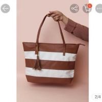 ราคา Merche Bag Totebag Ally Buttonscarves Stripe Preloved กระเป๋าสะพายสีน้ําตาล (3986374600)