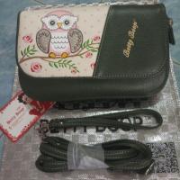 ราคา กระเป๋าสะพายข้าง แบรนด์ Betty Boop แท้ (1645756946)