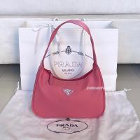 ราคา Used once PRADA Hobo Vintage ของแท้ 100% Prada re edition (13845032593)