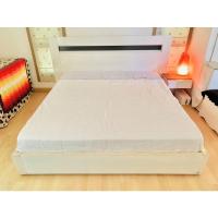 ราคา ผ้าปูที่นอนรัดมุม (แบบหนา) ขนาด 6-6.5ฟุต สีขาว ด้านบนสีม่วงมีระบาย มือสองสภาพดี สินค้าญี่ปุ่น-เกาหลีแท้ (16135113291)