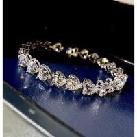 ราคา PETCHARA สร้อยข้อมือเพชรโมอีสผู้หญิงรูปหัวใจ 1 กะรัต ชุบทองคำขาว เงินแท้ 92.5% D-VVS1 : D4004 (24939907517)