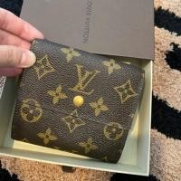 ราคา Used wallet monogram canvas Lv.เเท้100% (เเม่ค้าใช้เอง) (7739208871)