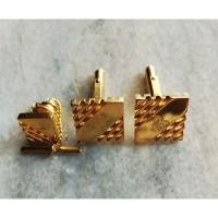 ราคา กระดุมสูท cullfink Dior แท้ สภาพสวย (26030670255)