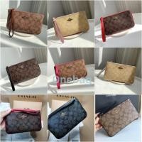 ราคา * F58695 Large Wristlet in Signature Canvas Women Zip Purse Wallet (22490128559)