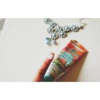 ราคา Kose Precious Garden Hand Cream (Honey Peach) (317087968)