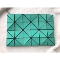ราคา BAO BAO Issey Miyake Mint Green Prism Clutch Bag.ของแท้ (7596299503)