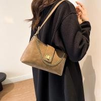 ราคา Meila สไตล์เยอรมันสาว Underarm แฟชั่น High-End Niche กระเป๋าสะพายอินเทรนด์หนังเงาขนาดใหญ่ความจุ Retro All-Match Messenger กระเป๋าเนื้อโซ่ Embellish (44366422815)