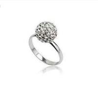 ราคา Clearance Sale Authentic Used Once Swarovski Shimmering Ball Ring (1927057317)