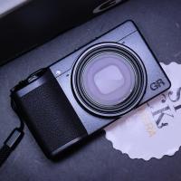 ราคา RICOH GRIIIX URBAN (มือสอง) (27614095647)