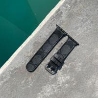 ราคา (พร้อมส่ง) สายนาฬิกาแบรนด์เนม สำหรับ แอปเปิ้ลวอท ลาย Coach Black (25431783987)