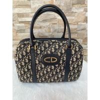 ราคา Christian Dior hand Bag มือสอง ของแท้ 100% (9644396201)