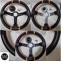 ราคา พวงมาลัย momo หนังแคปล่า อุปกรณ์ แป้นแตรและน๊อต มีให้พร้อมกับพวงมาลัยครับ (14551829057)