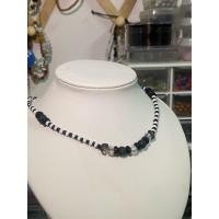 ราคา -สร้อยลูกปัดหินสีดำ- (42266911169)