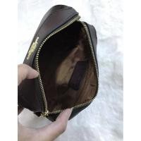 ราคา ♞,♘ Coach ทรงหมอน ไม่มีหู น่ารักมาก รุ่นฮิต (29100280805)