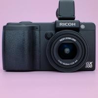 ราคา กล้องดิจิตอล Ricoh GX200 ใช้งานง่าย พร้อมจัดส่ง (27233858419)