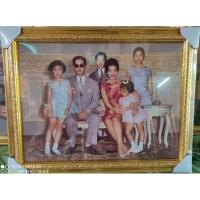 ราคา ร้านภาพมงคล888 กรอบรูปภาพรัชกาลที่ 9 พร้อมครอบครัว ใส่กรอบทองพร้อมกระจกอย่างดี ขนาดรวมกรอบ18×23นิ้ว (10200971352)