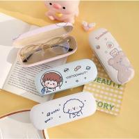 ราคา (สินค้าพร้อมส่งจากไทย) กล่องแว่นตา กล่องใส่แว่น ลายการ์ตูนน่ารักๆ พกพาสะดวก (แถมฟรีผ้าเช็ดแว่น) (21963418842)
