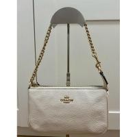 ราคา กระเป๋า Coach nolita 19 สีขาว สะพายไหล่ หรือ คล้องมือ (27566475305)