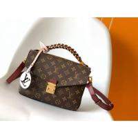 ราคา LOUIS VUITTON Pochette Metis กระเป๋าถือ กระเป๋าสะพายข้าง ผู้หญิง สีแดง M44668 497 (25243962212)