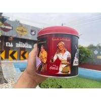 ราคา กล่องสังสีโค้กกลมดำลายวินเทจ (14643916859)