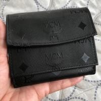 ราคา กระเป๋าสตางค์ผู้หญิงสีดำ mcm ของแท้มือสอง (6110277896)