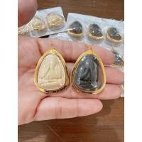 ราคา จี้พระปิดตา รุ่นครบ7 รอบ วัดบวรนิเวศวิหาร พระแท้ปลุกเสก เลี่ยมกรอบ90% กรอบตัดลายกันน้ำสวยมากๆค่ะ (27850929387)