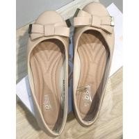 ราคา .รองเท้าคัชชูสีครีม. (26106668316)