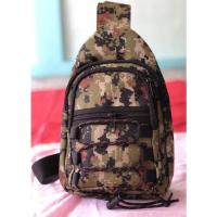 ราคา กระเป๋าคาดอกลายทหาร. (12029631284)