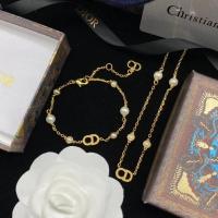 ราคา DIOR สร้อยคอมุกและต่างหู เพชรแท้ สีคงทน (40471774664)