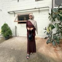 ราคา DC WHOLESALE - EL NORA OVERSIZED CLOTHES AND MERMAID SKIRT SET ผลิตจาก COOL RAYON เสื้อยืด MATERIAL, HIJAB FRIENDLY, LONG SLEEVES (43414709829)