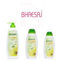 ราคา [ของแท้] เภสัช เอ็กซ์ตร้า ไวท์เทนนิ่งโลชั่น สีเขียว สูตรผสม อัลฟ่าอาร์บูตินและวิตามิน บี 3 ขนาด 400/250/150 มล. (23578666168)