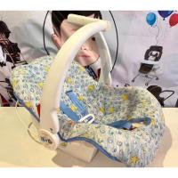 ราคา ✨ส่งฟรี✨ #กระเช้าคาร์ซีท Evenflo สภาพสวย 80% สีอ่อนลงนิ ดหน่อย ด้ามจับเหลืองบางจุดเบาะสะอาด ไม่เปื้อน (1990060092)