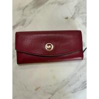 ราคา Michael kors (มือ2) กระเป๋าเงินสีแดง กระเป๋าสตางค์ purse/wallet #พร้อมส่ง (41059135283)