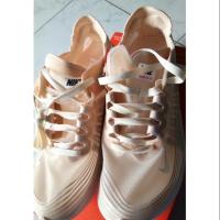 ราคา Nike zoom fly sp ของแท้ (2810472283)