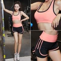 ราคา พร้อมส่ง!! ชุดเซ็ต ชุดโยคะ ชุดออกกำลังกาย /สปอร์ตบรา /เสื้อยืด / กางเกงขาสั้น (5646443530)