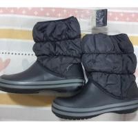 ราคา Crocs รองเท้าหุ้มข้อสีดำ size:w6/36/22.9 cm พื้นเดิม สภาพดี #มือสอง C88 (27517454439)