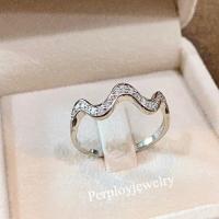 ราคา PerployJewelry แหวนเงินแท้ชุบทองคำขาวฝังเพชร cz (7938012110)