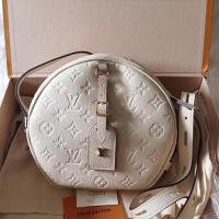 ราคา Louis Vuitton/หลุยส์วิตตอง กระเป๋าผู้หญิง สีขาว ขอบทั้งหมด ขนาดใหญ่ แพ็คเค้กกลมอ่อน (18468137060)