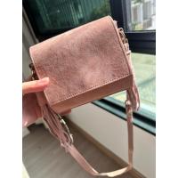 ราคา mini bag ส่งต่อค่ะ น่ารักมาก ดูภาพได้เลยน้าาา จิ๋วแต่แจ๋ว รับน้องไปทีค๊า (28292543912)