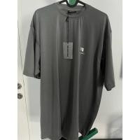 ราคา New Balenciaga swim t shirt size Xs สีเทา (28671194694)