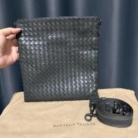 ราคา กระเป๋าสะพายข้าง ชาย Bottega Veneta crossbody bag (27419945694)