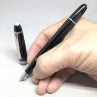 ราคา ปากกามือสอง ของแท้ ปากกา MONTBLANC Meisterstück classic ปากเขียนเป็นทอง 14k (6945346569)