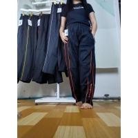 ราคา กางเกงขายาวผ้าร่มแต่งแถบเนื้อผ้าใส่สบายเอวมีเชือกผูกกระเป๋า 2 ข้างมีซิป (18757438488)