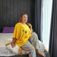 ราคา ชุดนอนชุดเซ็ท ลายหมีพูห์ สีเหลือง ชุดผ้านิ่ม แขนสั้นขายาว (25157357627)