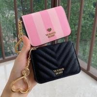 ราคา ของแท้ ใหม่ กระเป๋าสตางค์ ใส่บัตรได้หลายใบ ลาย victoria's secret PinkStripe (25768378862)
