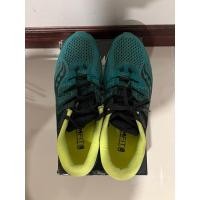 ราคา รองเท้าวิ่ง มือสอง saucony freedom iso2 (22359678888)