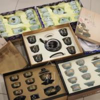 ราคา ชุดชงชาจีนโบราณ กาชงชา งานกระเบื้องเซรามิค พร้อมกล่องของขวัญเก๋ๆ มีให้เลือกหลายแบบ เหมาะแก่การให้เป็นของขวัญอย่างยิ่ง (18237179384)